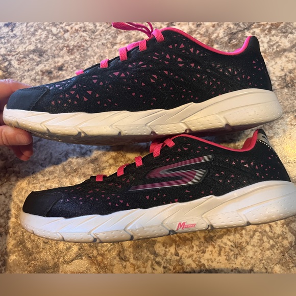 Skechers Go Fit 2 Memory Foam shoes Womens 8 black pink Form Fit Goga Mat lace - Picture 5 of 13
